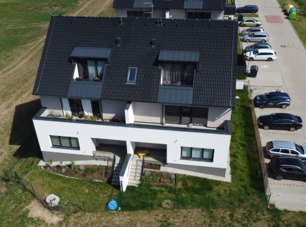 Pronájem bytu, 2+kk, 62 m²