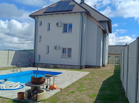 Pronájem bytu, 4+1, 115 m²