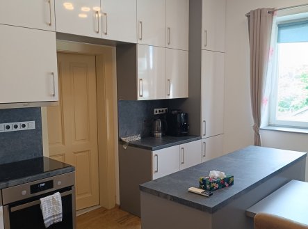 Pronájem bytu, 4+1, 115 m²