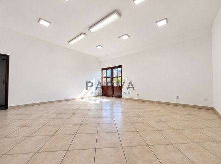 Pronájem obchodní prostory, 30 m²