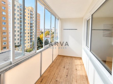 Pronájem bytu, 1+kk, 30 m²
