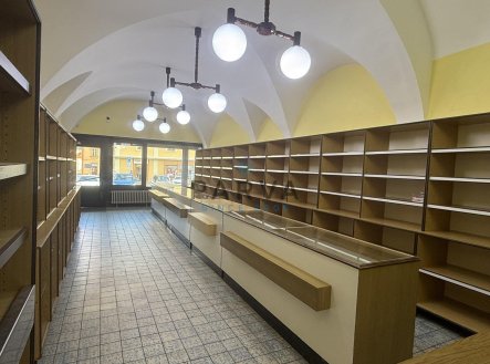 Pronájem obchodní prostory, 100 m²