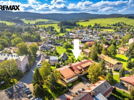 Prodej nájemního domu, 1 600 m²