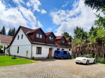 Prodej chaty/rekreačního objektu, 1 364 m²