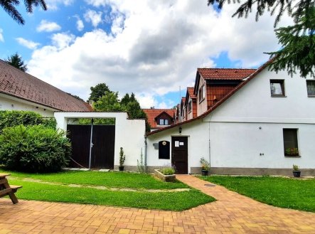Prodej chaty/rekreačního objektu, 1 364 m²