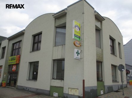 Pronájem obchodní prostory, 120 m²