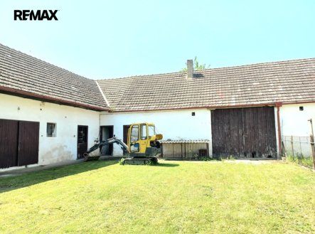 Prodej zemědělského objektu, 1 055 m²