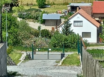 Pronájem pozemku, zahrada, 330 m²