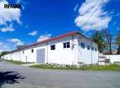 Pronájem skladu, 950 m²