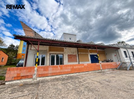 Pronájem jiné komerční nemovitosti, 209 m²