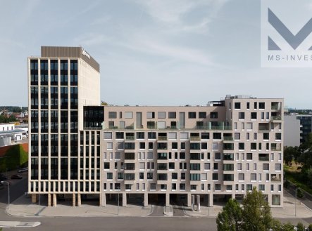 Prodej obchodní prostory, 92 m²
