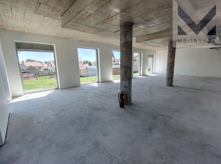 Prodej obchodní prostory, 103 m²