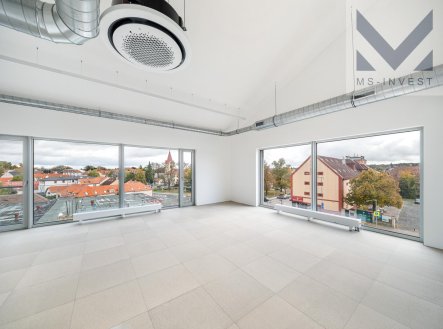 Prodej kanceláře, 45 m²