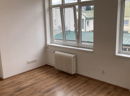 Pronájem bytu, garsoniéra, 28 m²