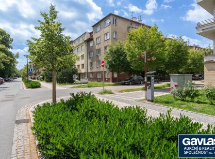Prodej nájemního domu, 1 301 m²