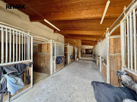 Prodej zemědělského objektu, 164 000 m²