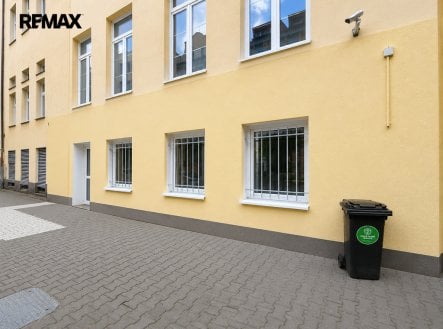 Pronájem skladu, 520 m²
