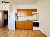 Pronájem bytu, 2+kk, 42 m²