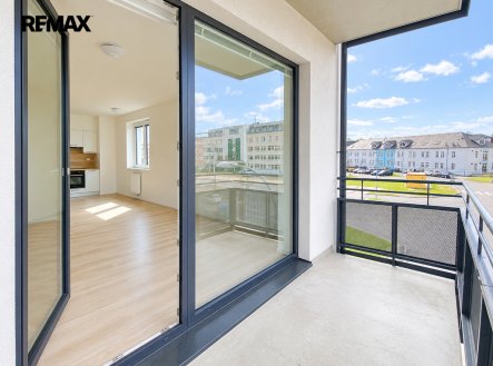 Pronájem bytu, 2+kk, 59 m²