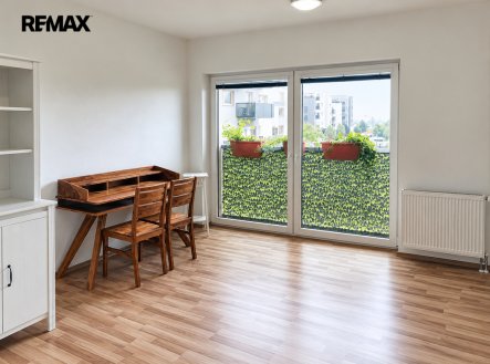 Pronájem bytu, 2+kk, 52 m²