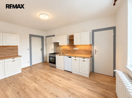Pronájem bytu, 3+kk, 73 m²