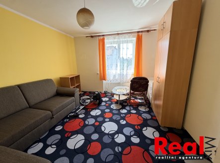 Pronájem bytu, 2+1, 55 m²
