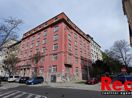 Pronájem komerčního objektu, sklad, 27 m²