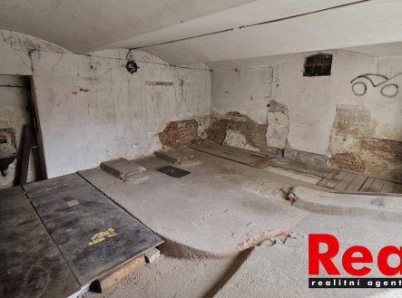 Pronájem komerčního objektu, sklad, 27 m²