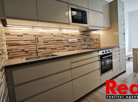 Pronájem bytu, 5+1, 104 m²
