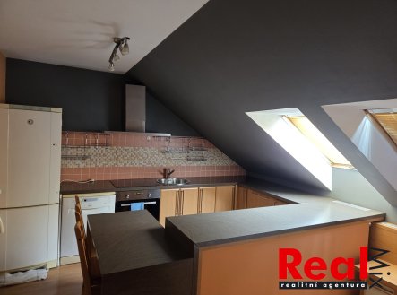 Pronájem bytu, 2+kk, 48 m²