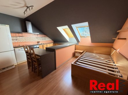 Pronájem bytu, 2+kk, 48 m²