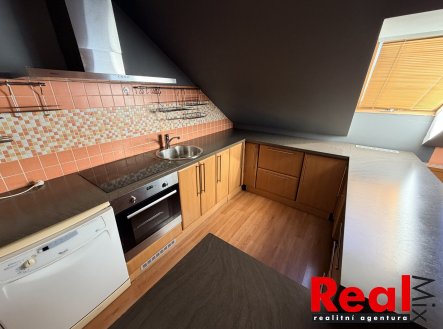Pronájem bytu, 2+kk, 48 m²