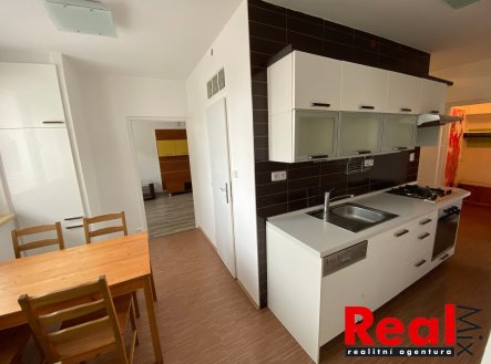 Pronájem bytu, 3+1, 74 m²