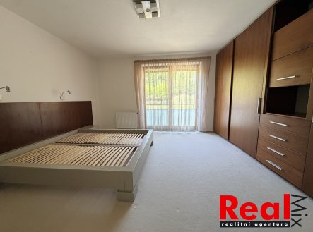 Pronájem bytu, 3+kk, 105 m²