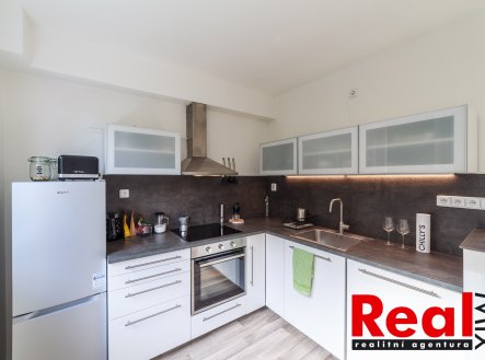Pronájem bytu, 1+1, 32 m²