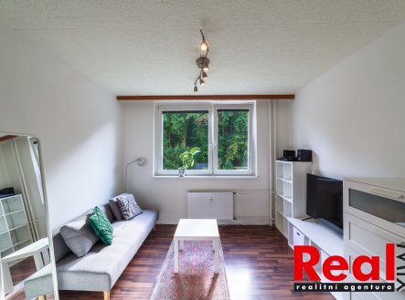 Pronájem bytu, 1+1, 32 m²