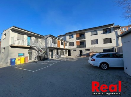 Pronájem bytu, 2+kk, 58 m²