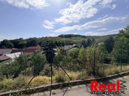 Prodej pozemku pro bydlení, 1 895 m²