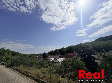 Prodej pozemku pro bydlení, 1 895 m²