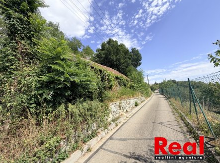 Prodej pozemku pro bydlení, 1 895 m² obrázek