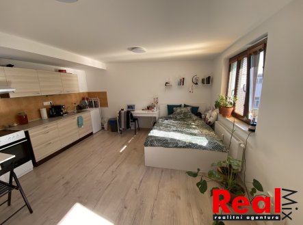 Pronájem bytu, 1+kk, 30 m²