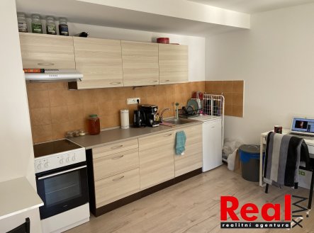 Pronájem bytu, 1+kk, 30 m²