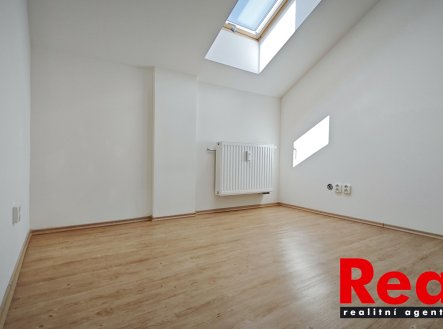 Pronájem bytu, 1+kk, 17 m²