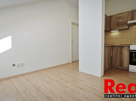 Pronájem bytu, 1+kk, 17 m²