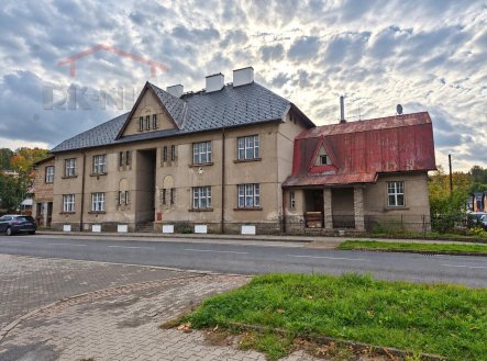 Prodej nájemního domu, 1 317 m²