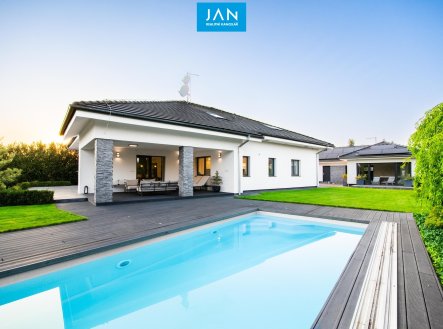 Prodej domu/vily, 385 m²
