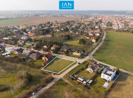 Prodej pozemku pro bydlení, 1 295 m²
