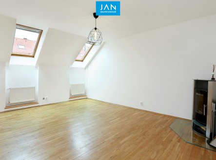 Pronájem bytu, 4+kk, 163 m²