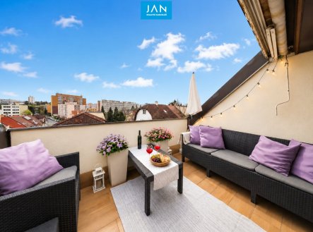 Prodej bytu, 3+1, 104 m²