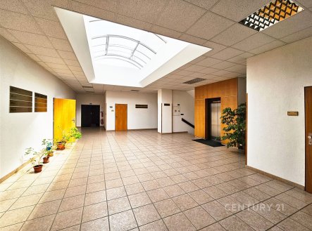 Pronájem kanceláře, 59 m²